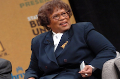 Joycelyn Elders rael raél raélienne raël elohim ambassade extraterrestres extraterrestre