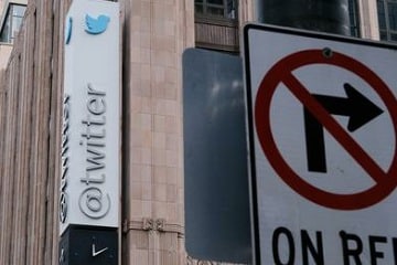 Twitter renvoie d'autres censeurs