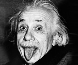 Einstein tire la langue